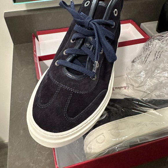 SALVATORE FERRAGAMO Gancini Suede Leather Sneaker NAVY BLUE BNIB $660 DUST BAG - Picture 10 of 14